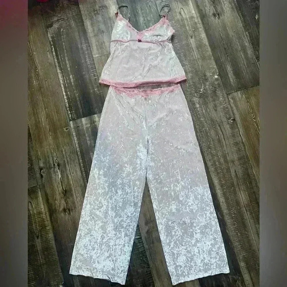 Victoria secret angels crushed velvet pajama set size medium - Picture 1 of 6